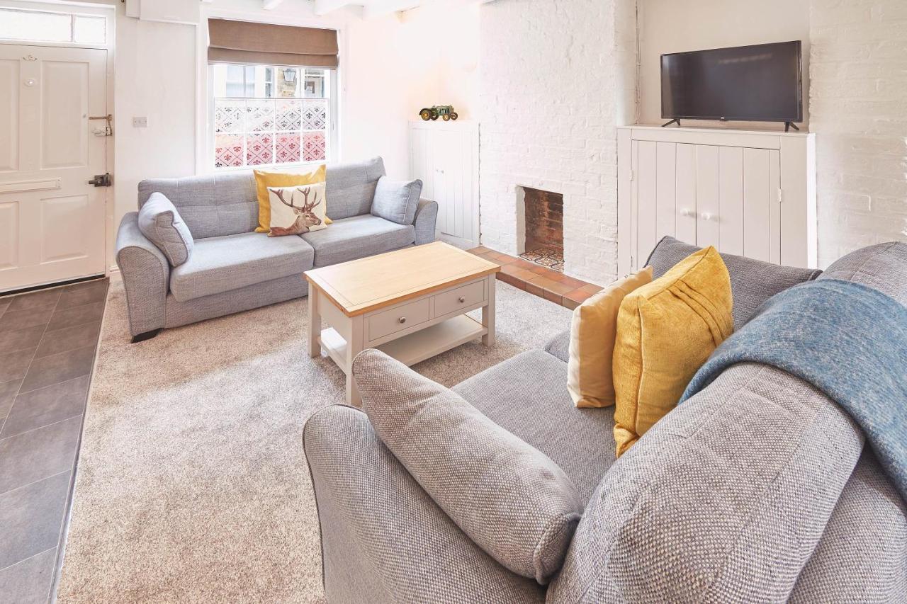 Host & Stay - Dove Grey, 25 West End Kirkbymoorside Exterior foto